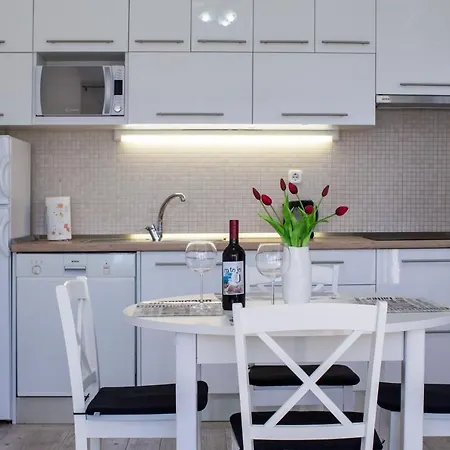 Franceska Semesterbostad Vis